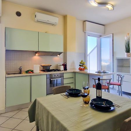 Appartamento Sopra Il Mare Civitanova Marche Εξωτερικό φωτογραφία