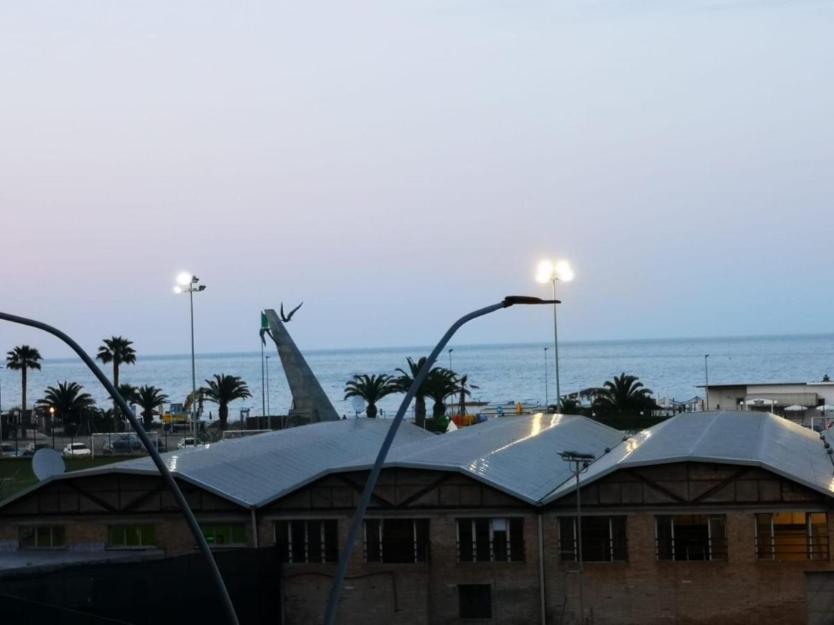 Appartamento Sopra Il Mare Civitanova Marche Εξωτερικό φωτογραφία